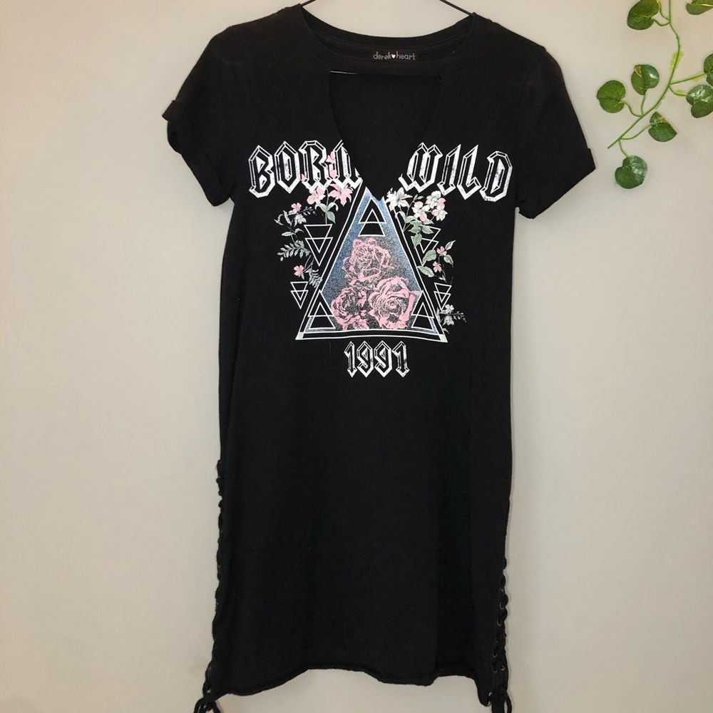 Edgy-punk t-shirt dress 💥